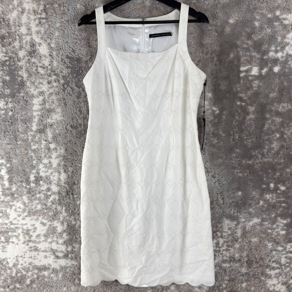 NEW Ivanka Trump Size 10 Geometric Square Sheath Dress White Sleeveless Zip